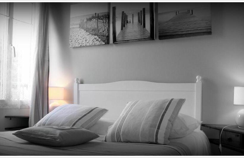 基本内部房间, Logis Hôtel La Chaize