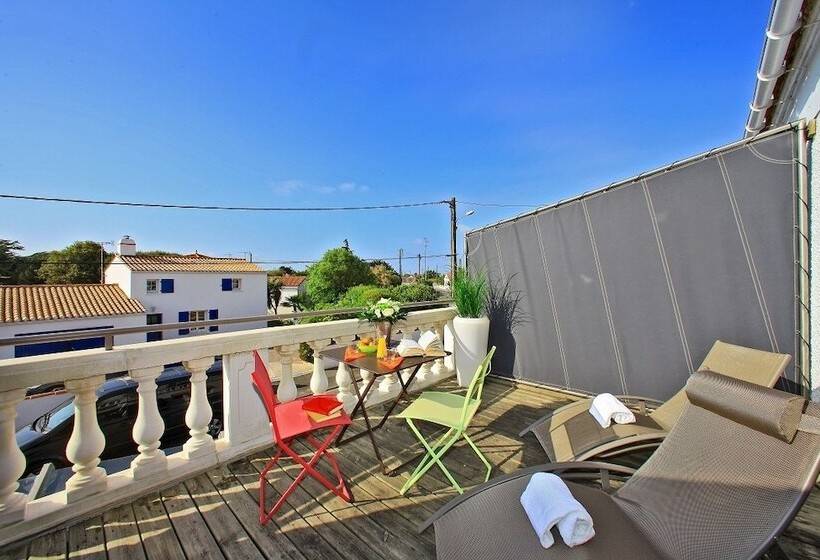 舒适三人间, Logis Hôtel La Chaize