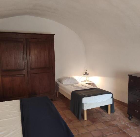Апартаменты 1 Спальня Нижний Этаж, Logis Hôtel Restaurant Gîte La Bastide Du Vébron