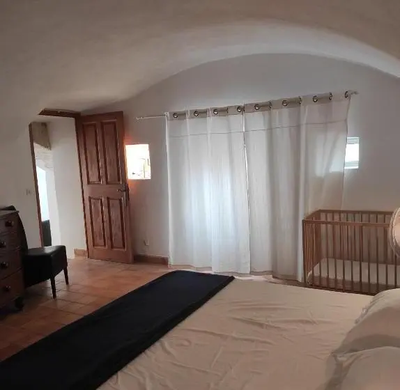 １階の１ベッドルームアパートメント, Logis Hôtel Restaurant Gîte La Bastide Du Vébron