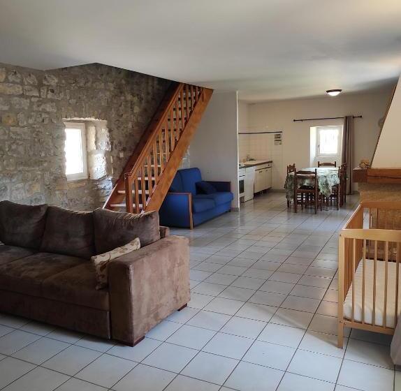 침실 1개 아파트, Logis Hôtel Restaurant Gîte La Bastide Du Vébron