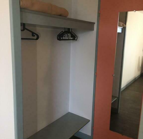 Четырехместный Номер Стандарт, Hôtel Motelia