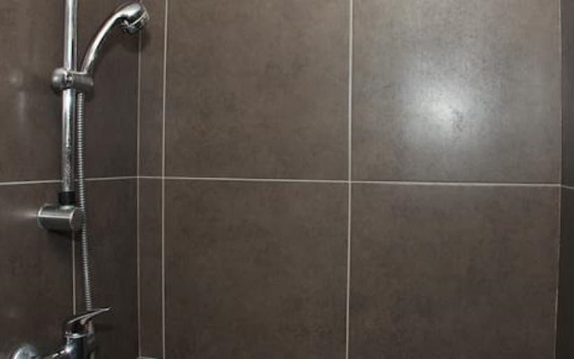 חדר סטנדרט לשלושה, Hôtel Motelia