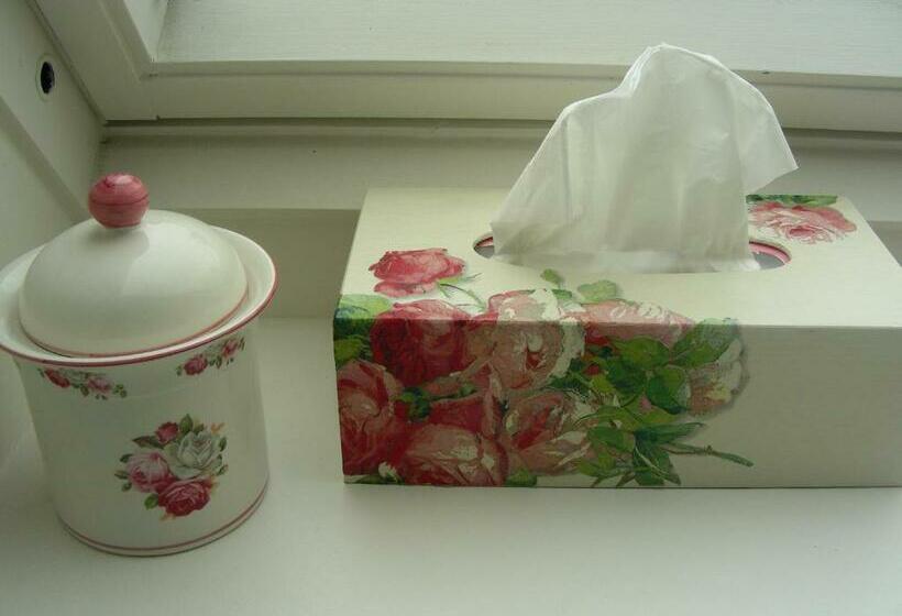 스탠다드 룸, A La Maison Du Héron