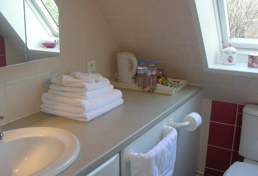 스탠다드 룸, A La Maison Du Héron