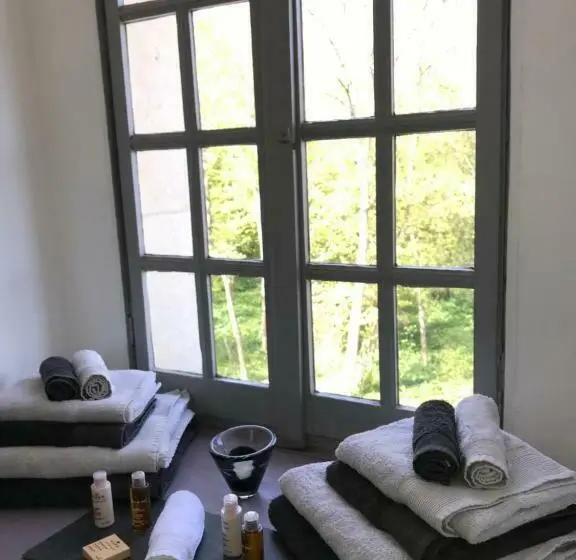 スタンダード4人部屋, Demeure De Beaulieu