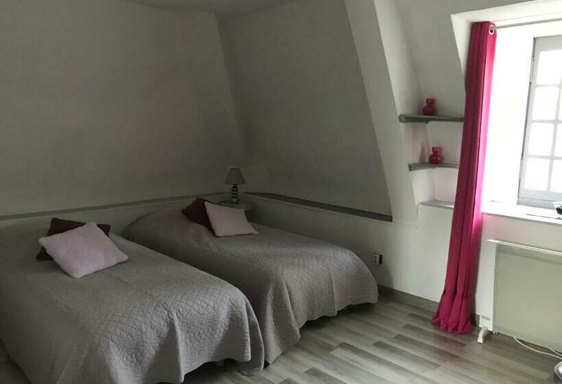 חדר סטנדרט לארבעה, Demeure De Beaulieu