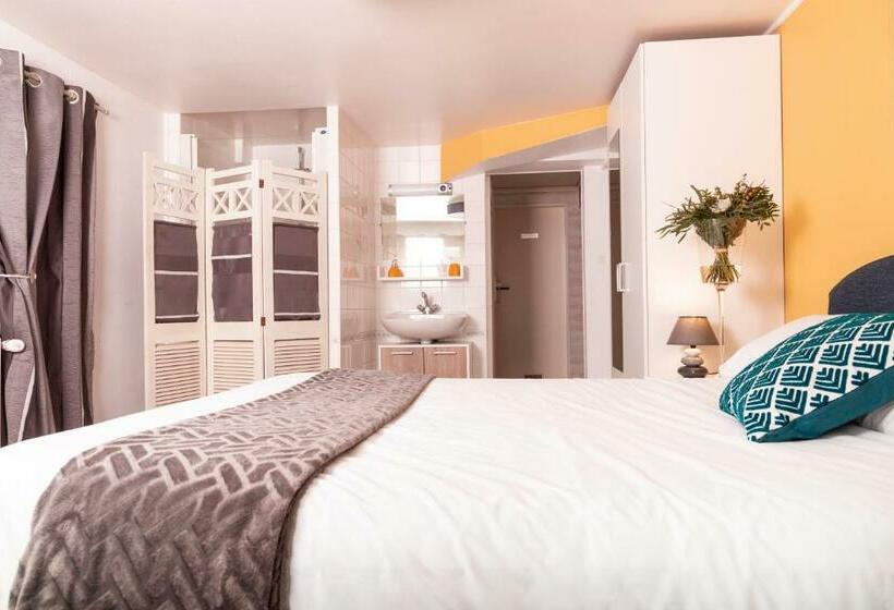 Pokój Standard, La Girouardière