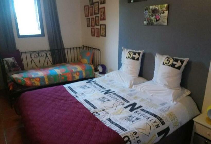 트리플 클래식 룸, Le Clos De La Fontaine