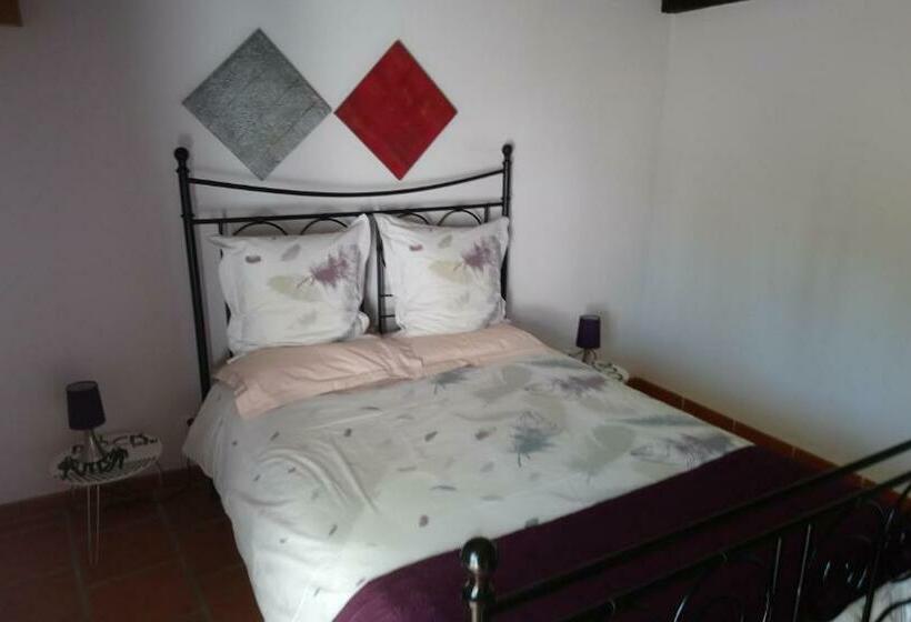 패밀리 스튜디오, Le Clos De La Fontaine