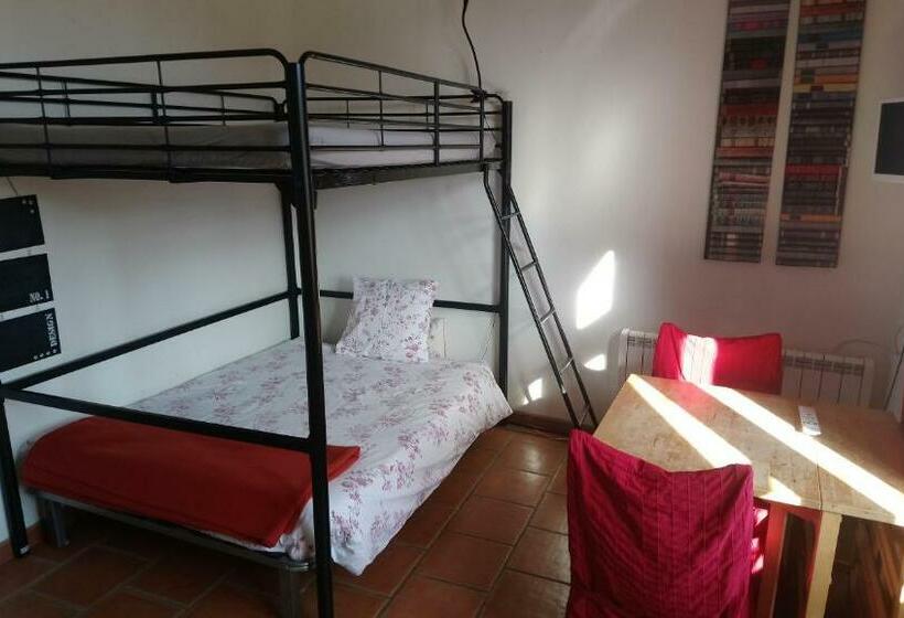 إستديو عائلى, Le Clos De La Fontaine