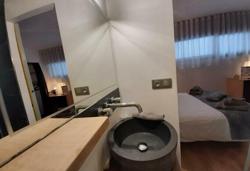 스탠다드 룸, Le Clos Du Bois Joli