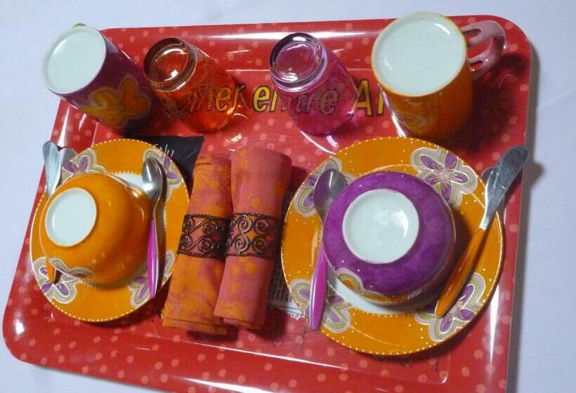 家庭套房, Les Ateliers D'art