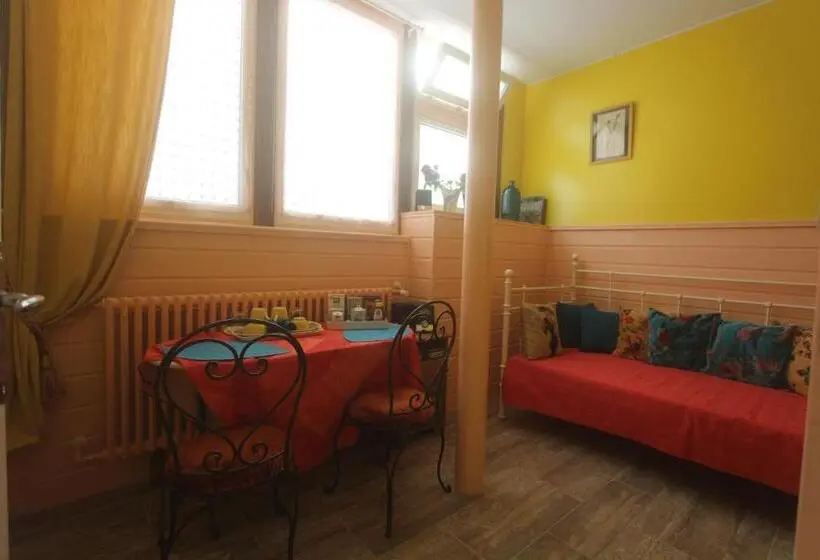 Sviitti, Les Ateliers D'art
