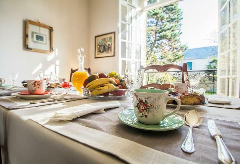 Номер Стандарт Вид на Сад, Villa Athanaze