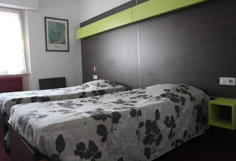 Номер Стандарт, Centre Le Mittel