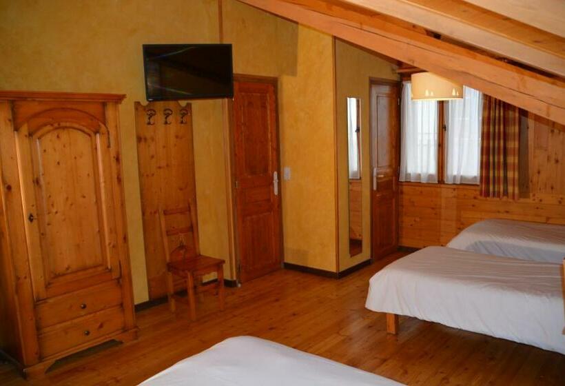 اتاق استاندارد چهار تخته, Hôtel Alpis Cottia