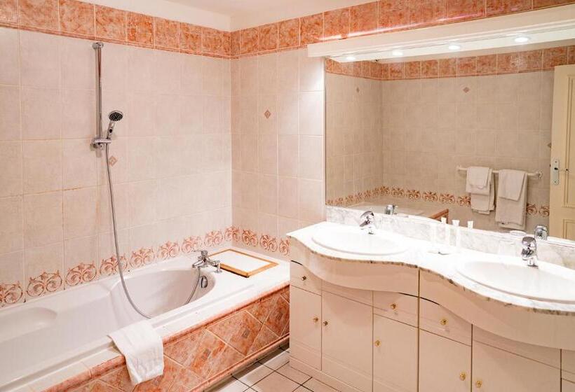 프레스티지 룸, Hôtel De Margaux