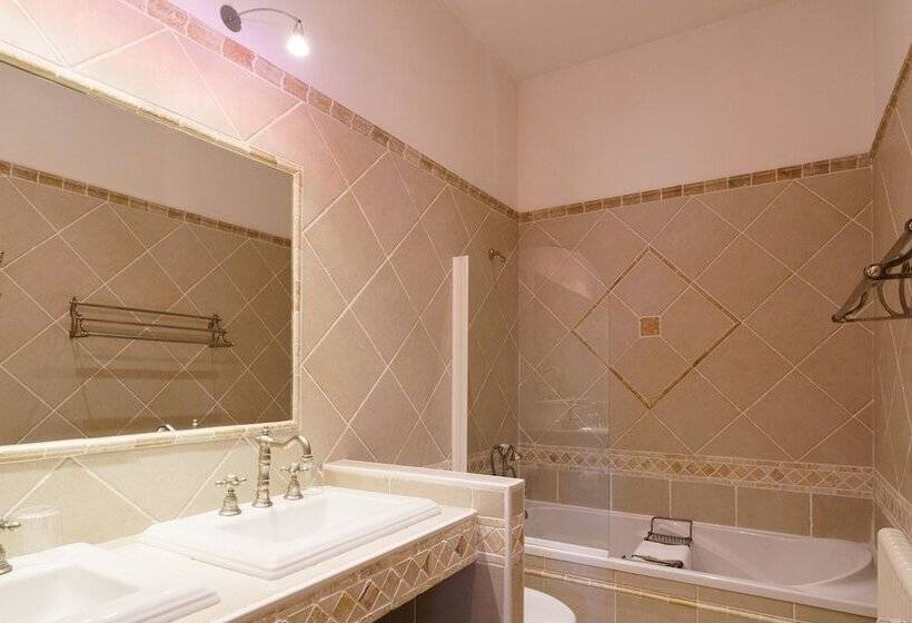 스탠다드 룸, Hôtel De Margaux