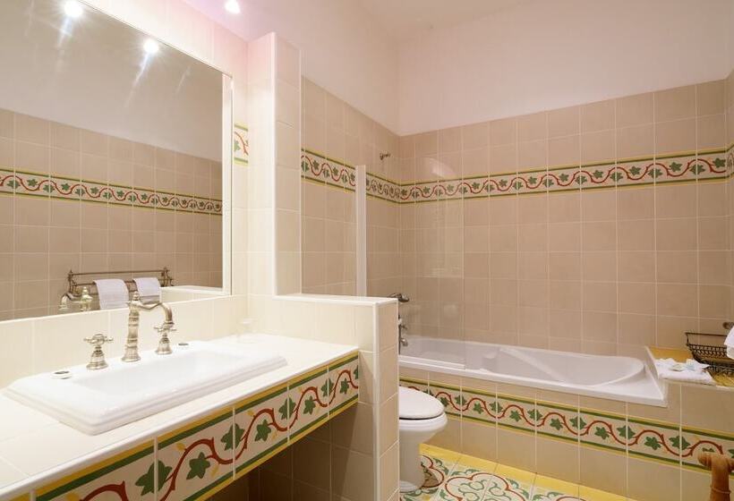 스탠다드 룸, Hôtel De Margaux