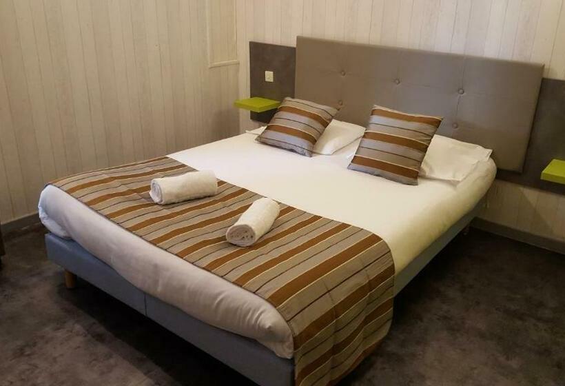 Номер Стандарт, Hôtel La Mirandole