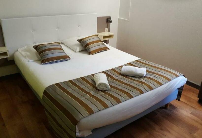 Номер Стандарт, Hôtel La Mirandole