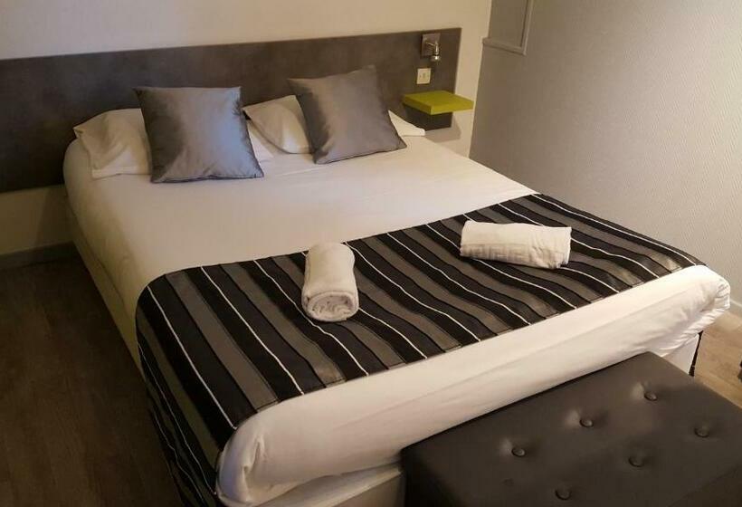 Номер Стандарт, Hôtel La Mirandole