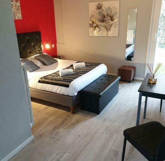 Номер Стандарт, Hôtel La Mirandole