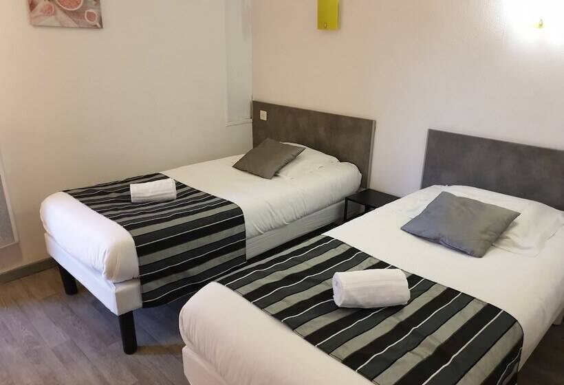 Номер Стандарт, Hôtel La Mirandole