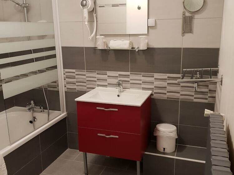 Семейный Номер, Hôtel La Mirandole