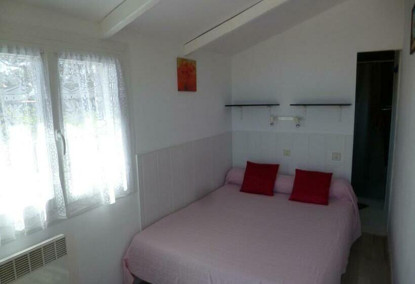 标准间带露台, Hôtel Le Calypso