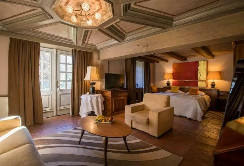 Pokój Standard Trzyosobowy, Hôtel Le Moulin