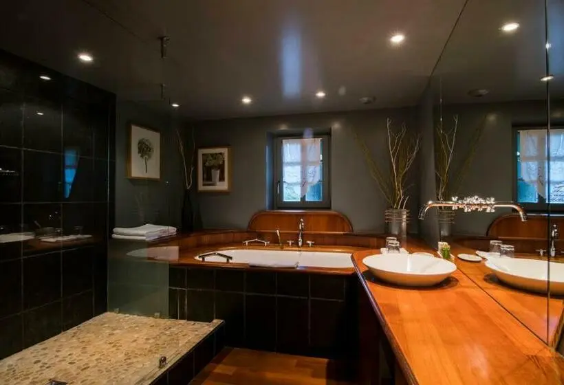 Suite Widok Ogród, Hôtel Le Moulin