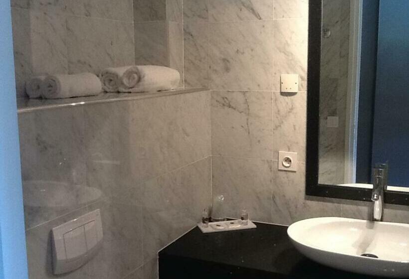 舒适型房间, Hôtel Les Deux Lions