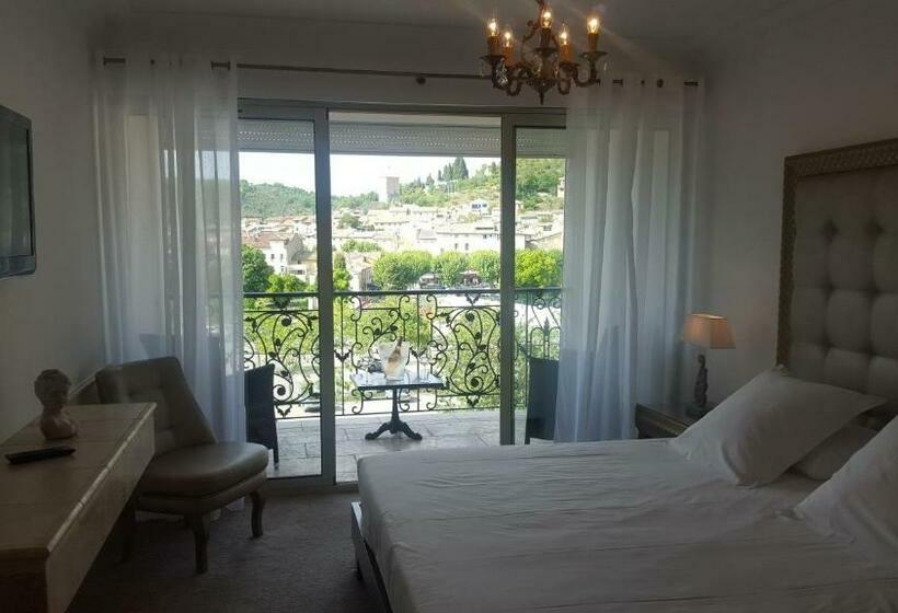 Quarto Comfort, Hôtel Les Deux Lions