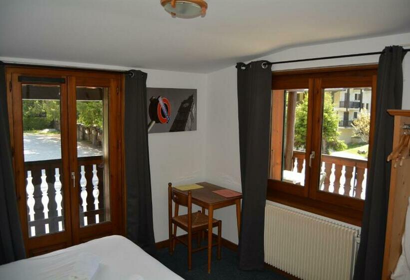 Четырехместный Номер Стандарт, Hôtel Les Dômes De Miage