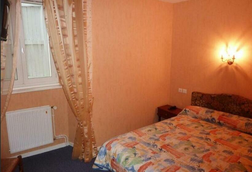 חדר סטנדרט, Hôtel Restaurant Du Pont Vieux