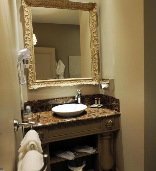 Полулюкс с Балконом, Hôtel Restaurant Spa Le Sauvage