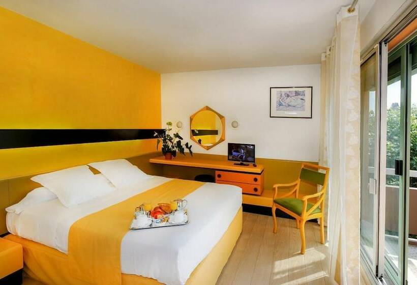 חדר קומפורט, Hôtel Urbain V