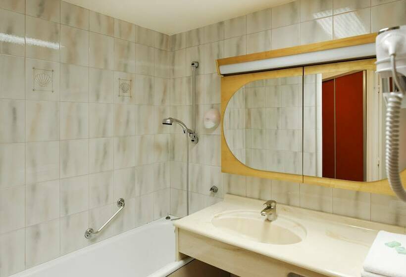 חדר קומפורט, Hôtel Urbain V