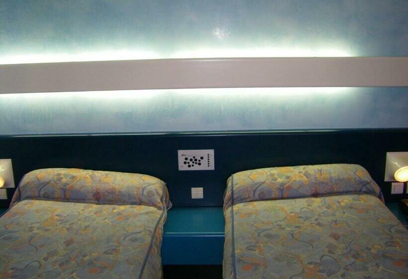 חדר קומפורט, Hôtel Urbain V