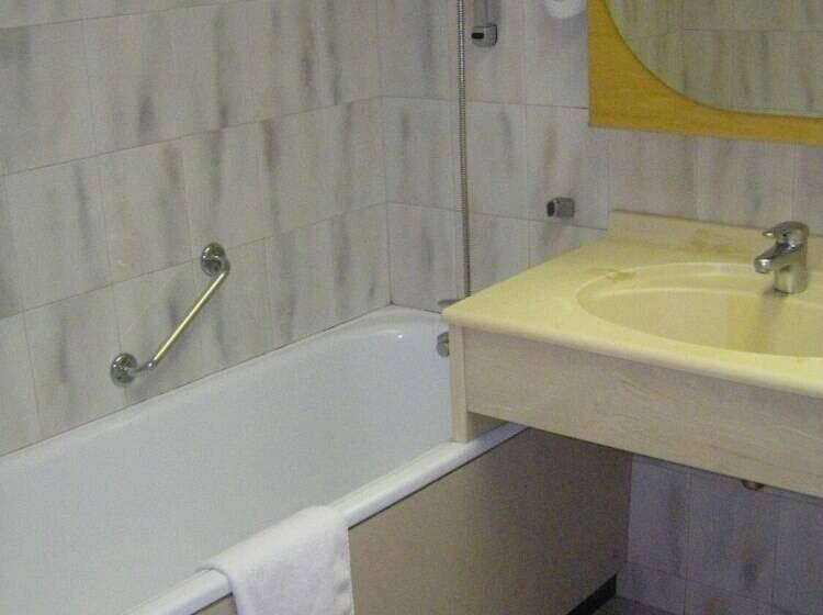 חדר קומפורט, Hôtel Urbain V