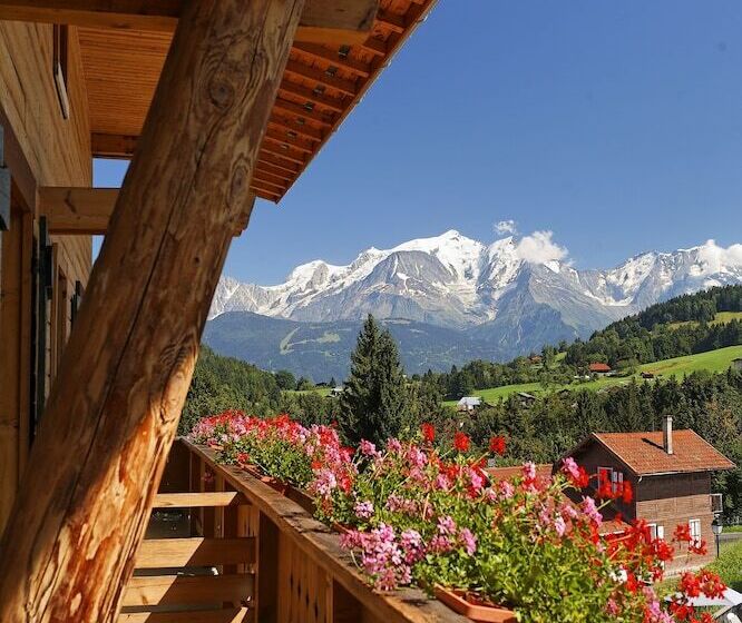 غرفة عائلية, Le Chamois D'or