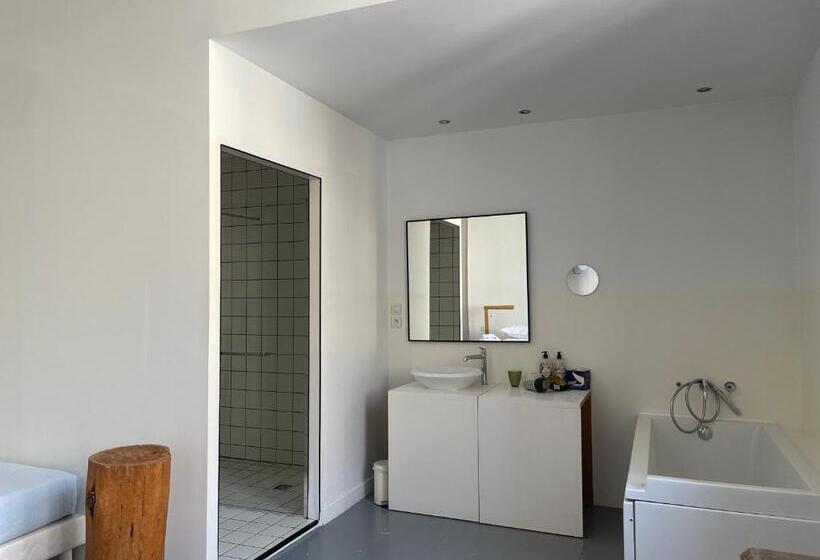 اتاق راحتی, B&b Bloc G