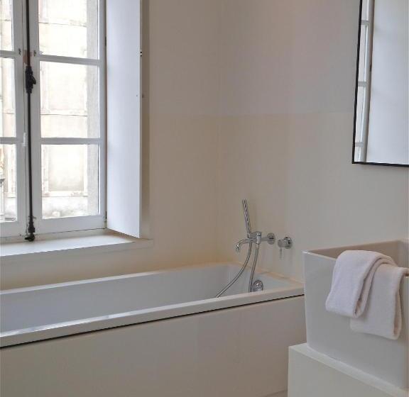 اتاق راحتی, B&b Bloc G