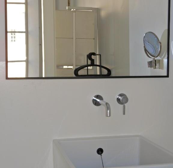 اتاق سوپریور, B&b Bloc G