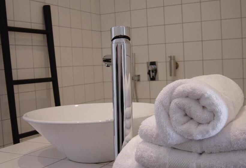 اتاق استاندارد, B&b Bloc G