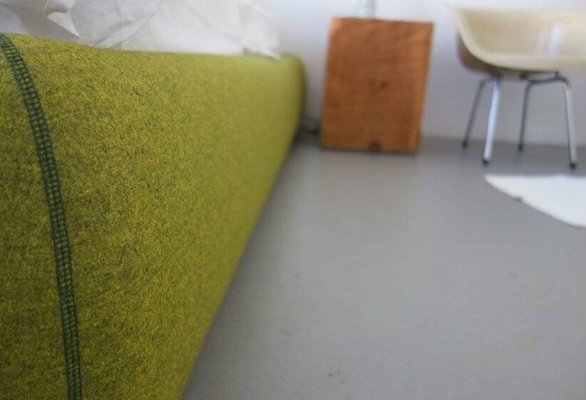 اتاق استاندارد, B&b Bloc G