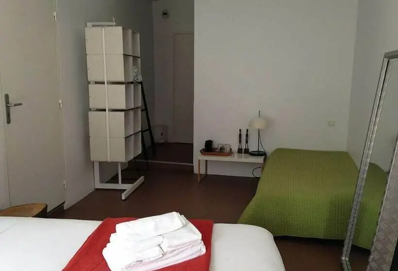 Camera Standard, B&b Bloc G
