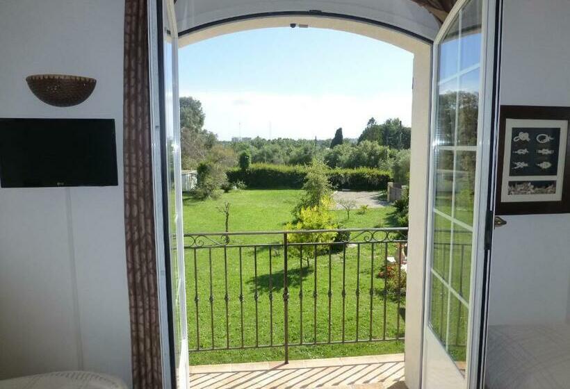 סוויטה, Chambre D Hôtes La Bastide Des Eucalyptus